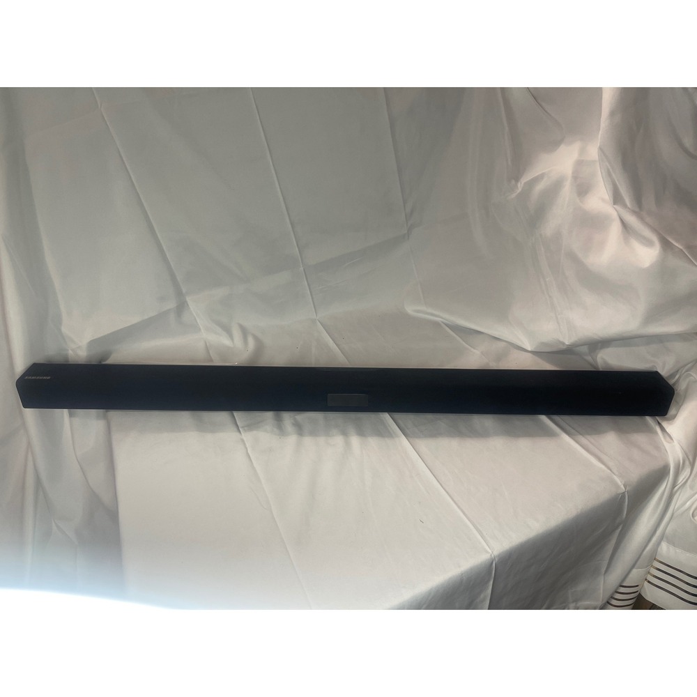 Samsung HW-FM35 Soundbar 2.0 Channel Home Theater Speaker System NO CORDS/Remote
